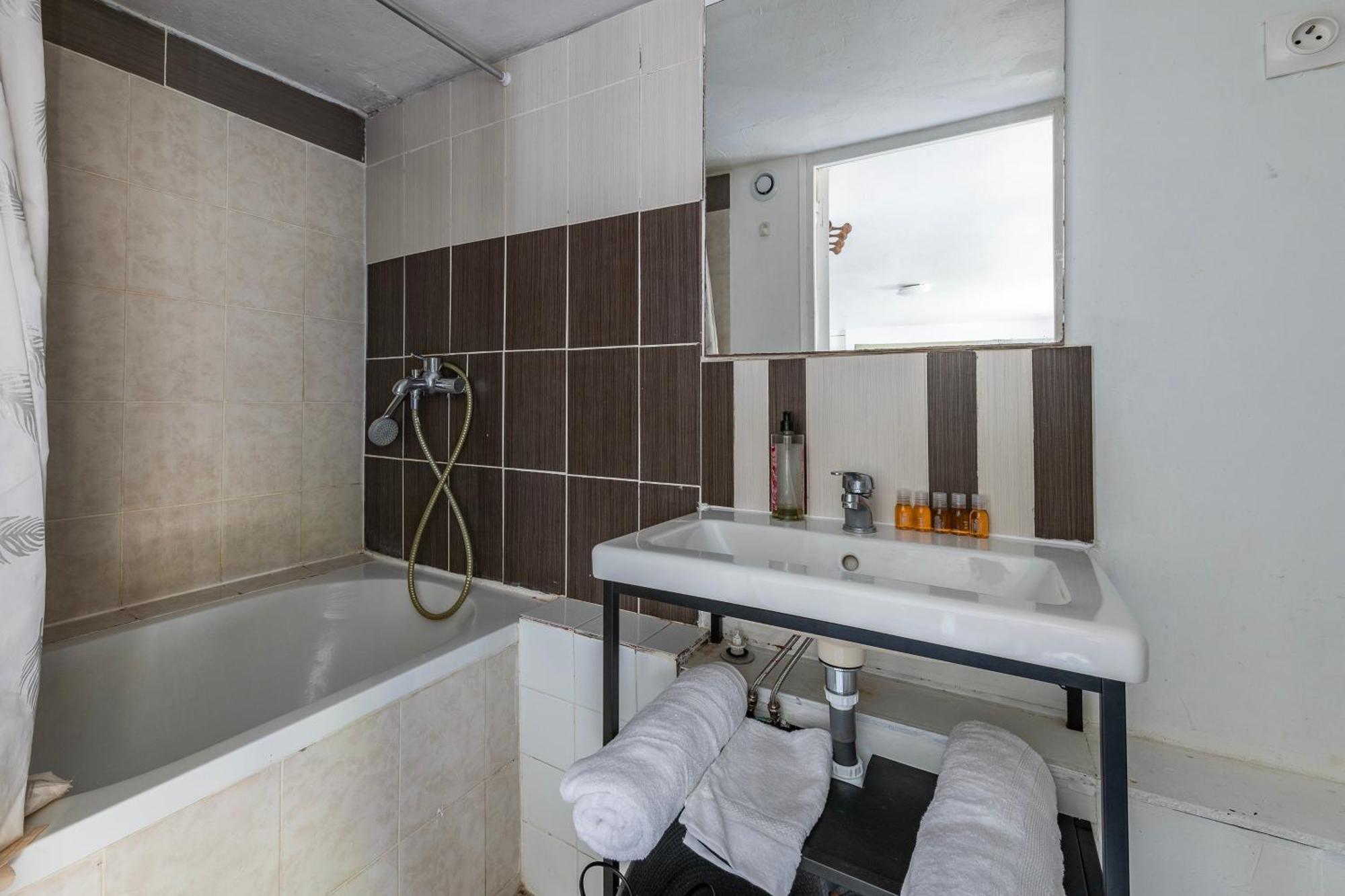 Appartement Cosy - Proche Disneyland - Paris - Rer Noisy-le-Grand Buitenkant foto