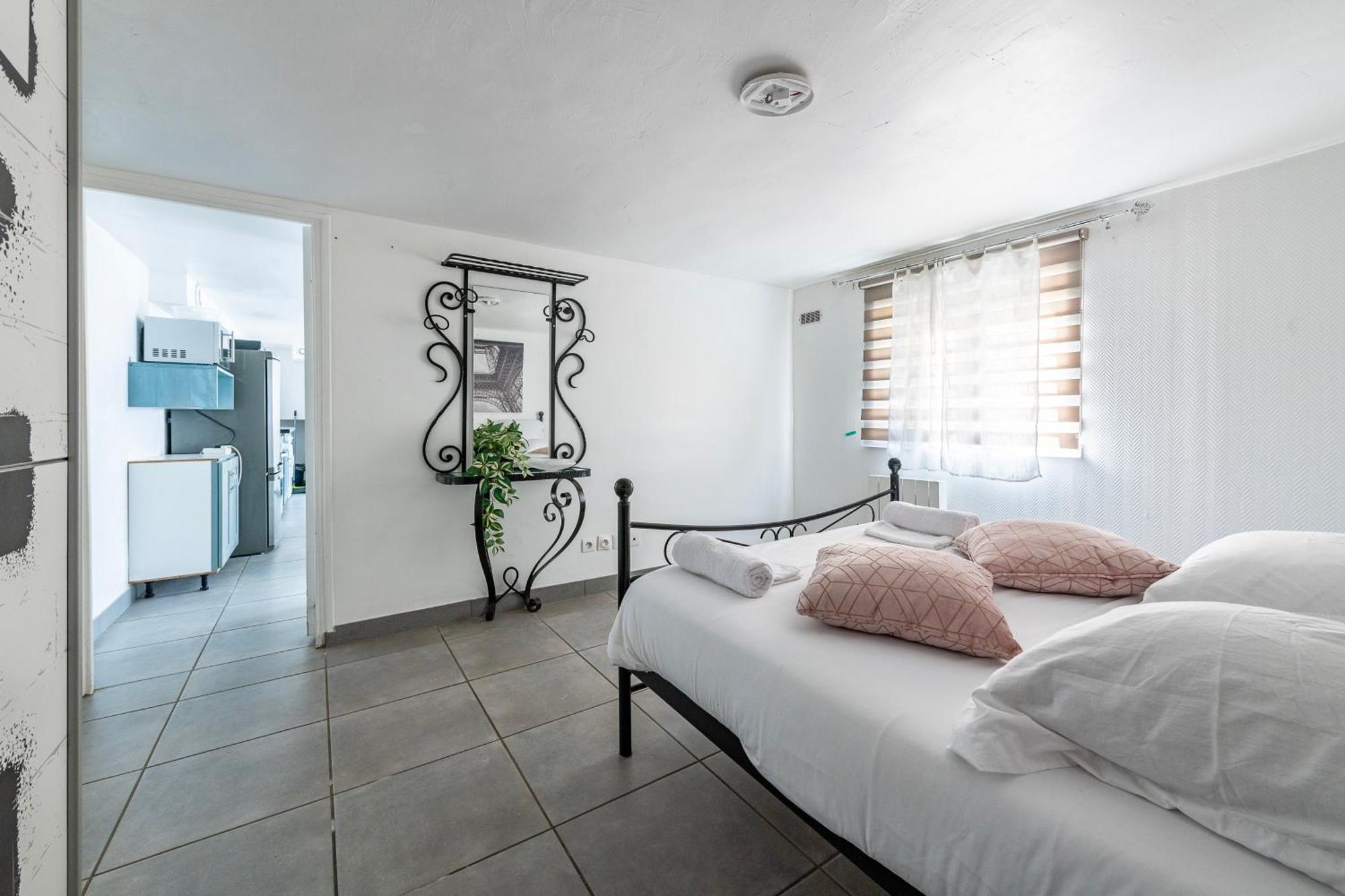 Appartement Cosy - Proche Disneyland - Paris - Rer Noisy-le-Grand Buitenkant foto